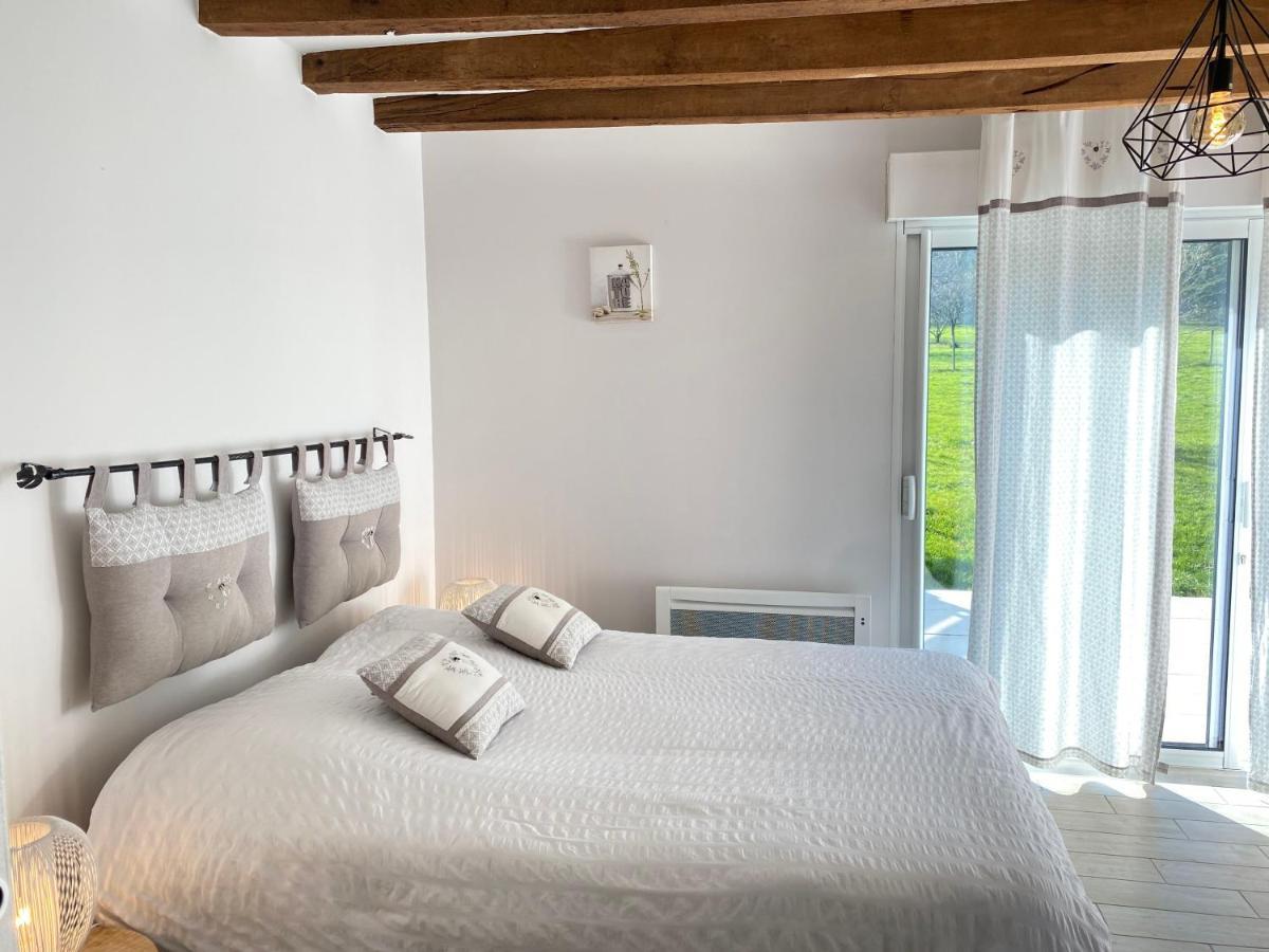 Les Mariniers Chambres D'Hotes -Guest House - Bain Nordique En Option Mareuil-sur-Cher Exterior photo