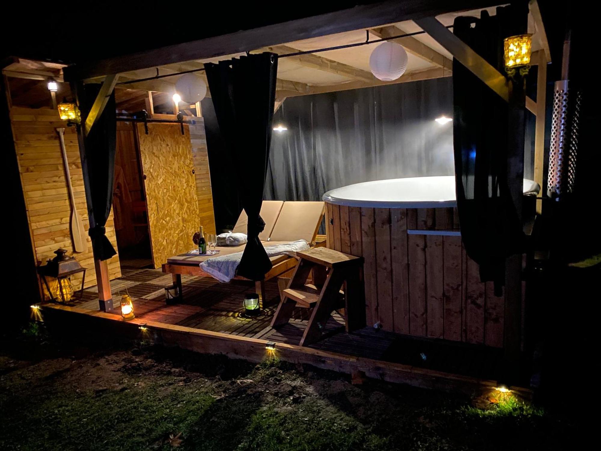 Les Mariniers Chambres D'Hotes -Guest House - Bain Nordique En Option Mareuil-sur-Cher Exterior photo